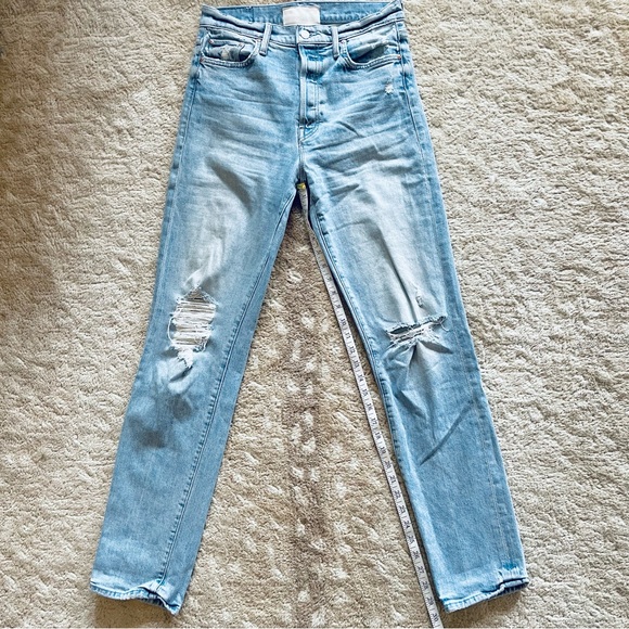 Mother The Huffy Skimp Rope's End Light Wash Distressed Straight Leg Jean Sz 27 - Picture 5 of 16